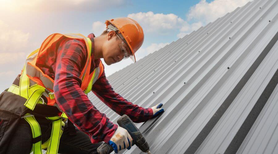 Professional Emergency Roof Repairs services in New Hartford, IA